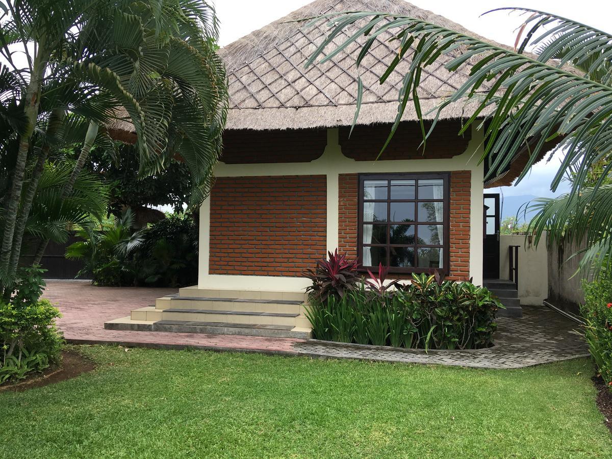Villa Pelangi Bali Seririt  Zewnętrze zdjęcie